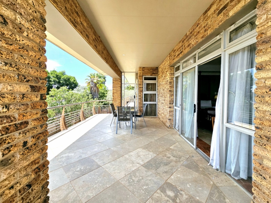 8 Bedroom Property for Sale in Waverley Free State